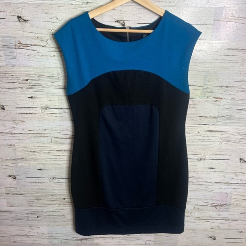 Banana republic black blue color black dress size 10 petite